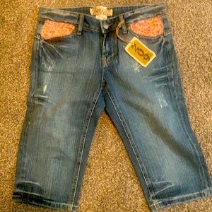 NWTS 209 Jeans Size 7